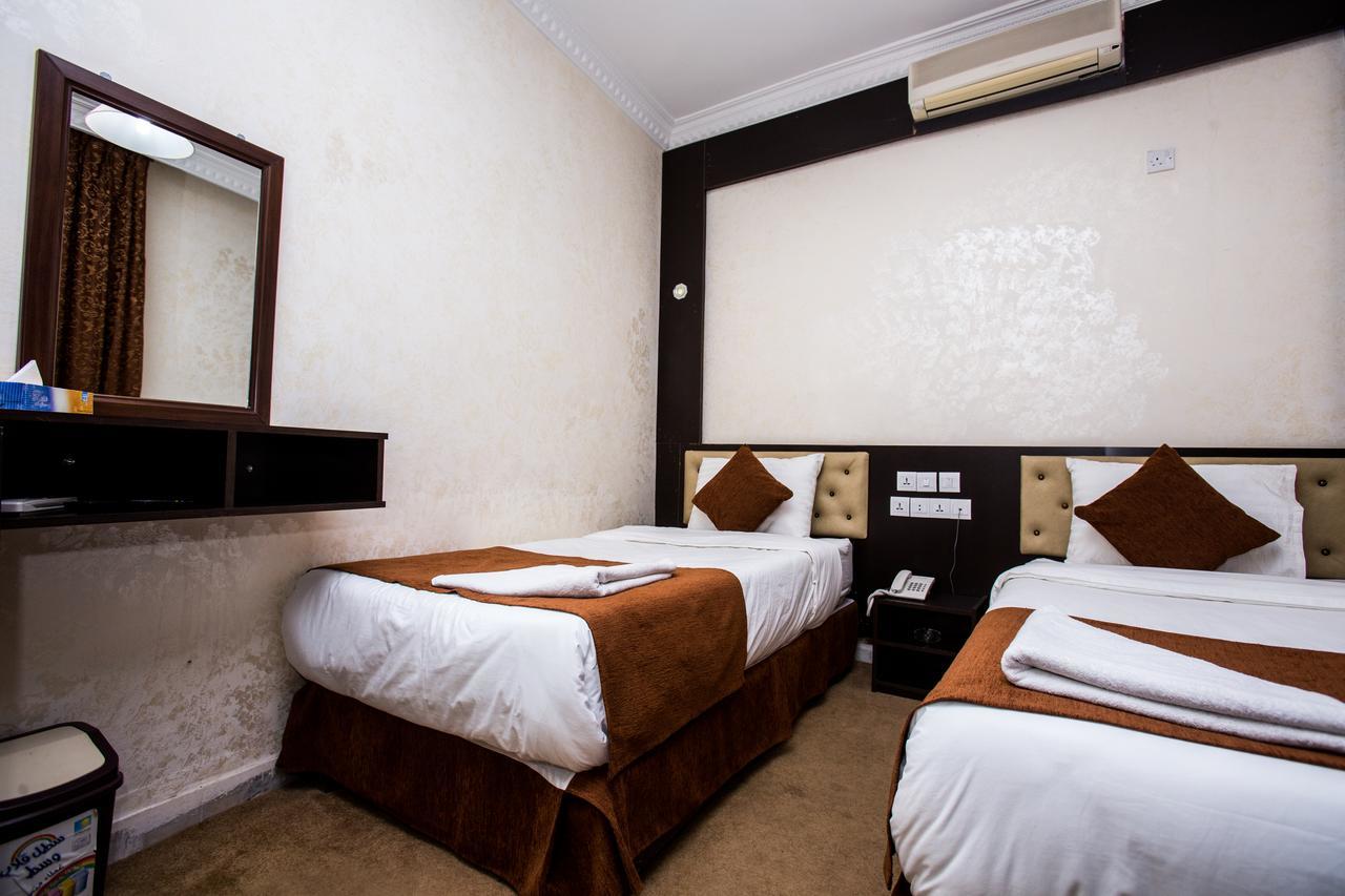 Teeba Palace Hotel Suites Amman Exterior photo